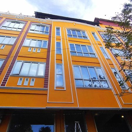 Chaplin Hotel ปอนดิเชอรี ภายนอก รูปภาพ