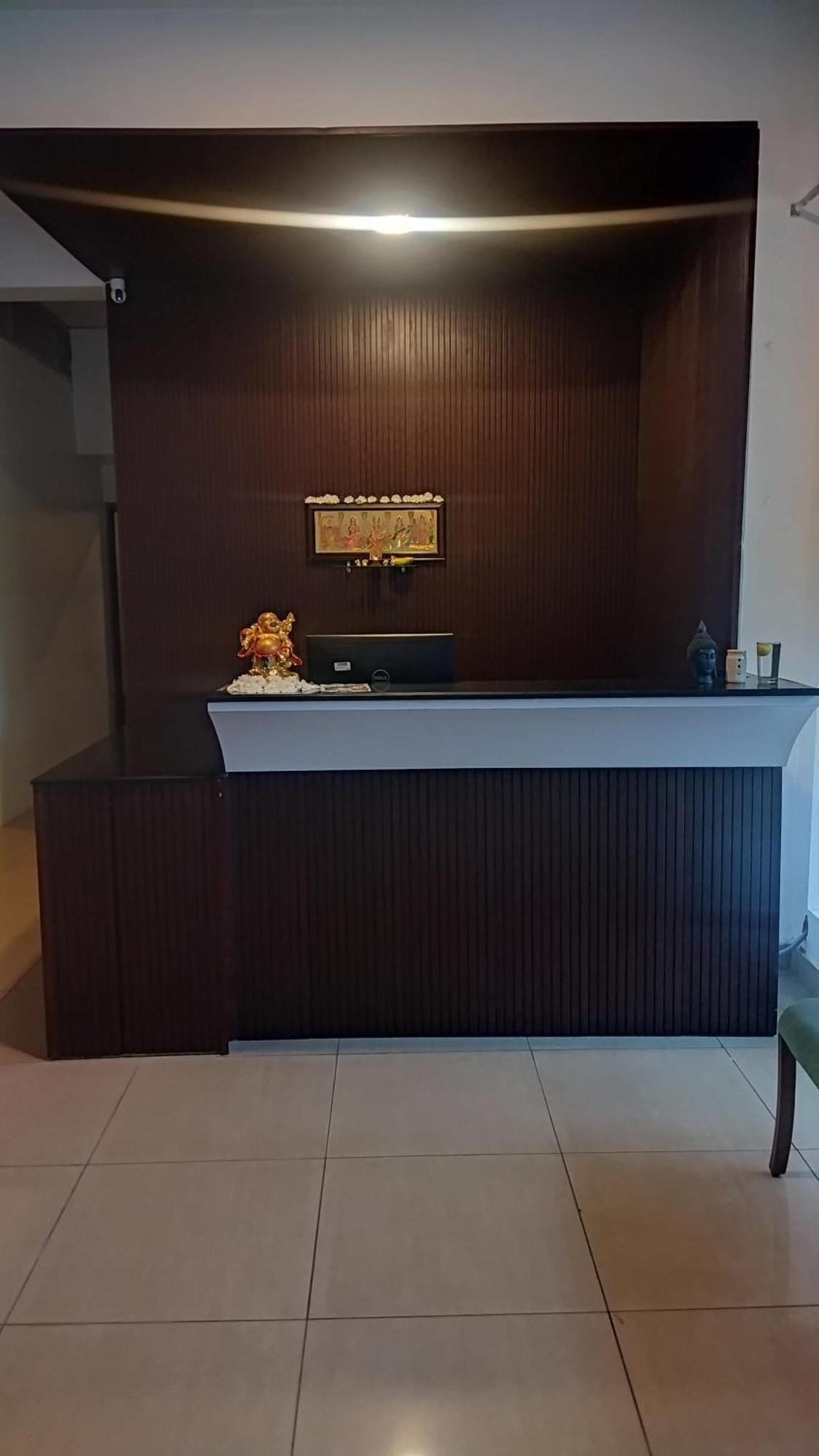 Chaplin Hotel ปอนดิเชอรี ภายนอก รูปภาพ