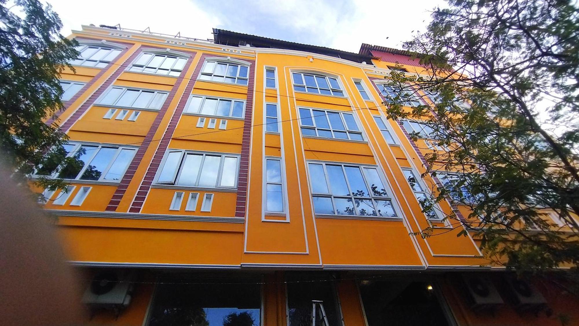 Chaplin Hotel ปอนดิเชอรี ภายนอก รูปภาพ