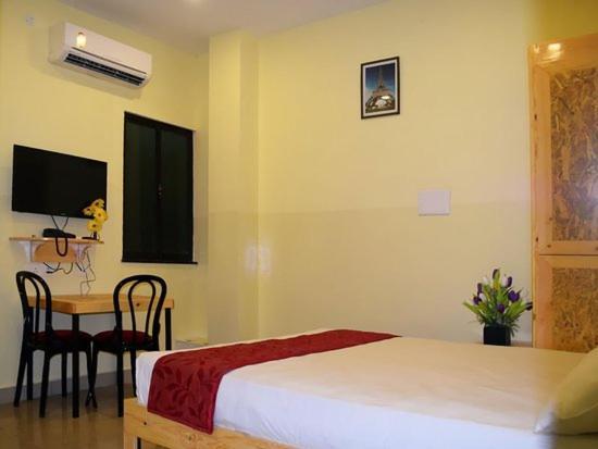 Chaplin Hotel ปอนดิเชอรี ภายนอก รูปภาพ