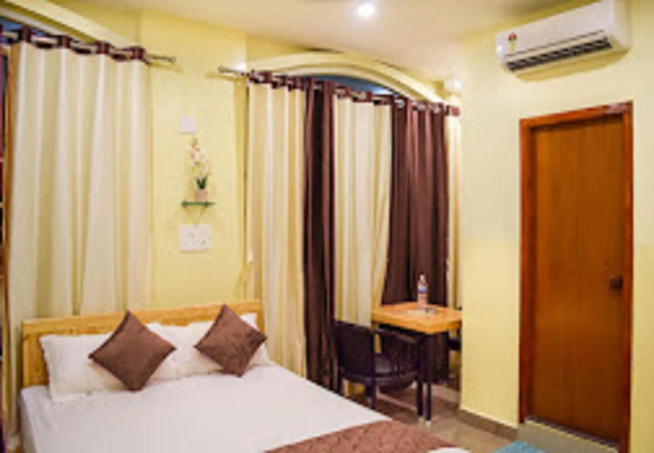 Chaplin Hotel ปอนดิเชอรี ภายนอก รูปภาพ